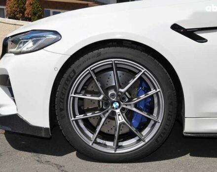 БМВ М5, объемом двигателя 4.4 л и пробегом 53 тыс. км за 99900 $, фото 6 на Automoto.ua