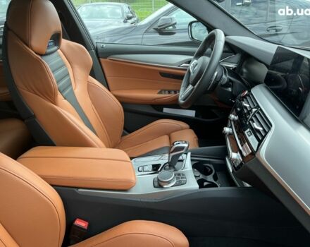БМВ М5, объемом двигателя 4.4 л и пробегом 12 тыс. км за 122156 $, фото 57 на Automoto.ua