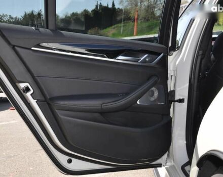 БМВ М5, объемом двигателя 4.4 л и пробегом 53 тыс. км за 96000 $, фото 23 на Automoto.ua