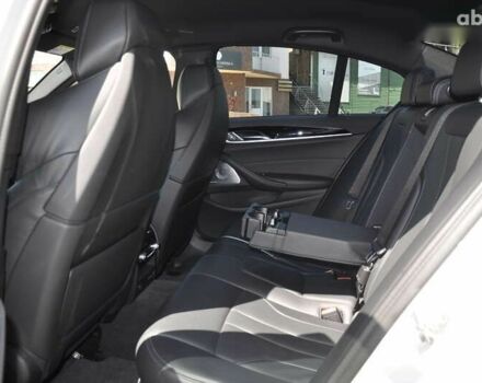 БМВ М5, объемом двигателя 4.4 л и пробегом 53 тыс. км за 96000 $, фото 22 на Automoto.ua