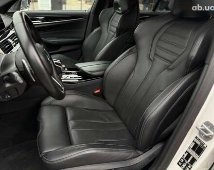 БМВ М5, об'ємом двигуна 4.4 л та пробігом 53 тис. км за 96500 $, фото 18 на Automoto.ua
