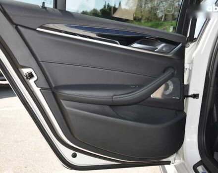 БМВ М5, объемом двигателя 4.4 л и пробегом 53 тыс. км за 96000 $, фото 27 на Automoto.ua