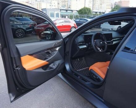 БМВ М5, объемом двигателя 0 л и пробегом 1 тыс. км за 209500 $, фото 19 на Automoto.ua