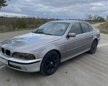 Сірий БМВ М5, об'ємом двигуна 2.5 л та пробігом 430 тис. км за 2600 $, фото 4 на Automoto.ua