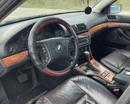 Сірий БМВ М5, об'ємом двигуна 2.5 л та пробігом 430 тис. км за 2600 $, фото 5 на Automoto.ua