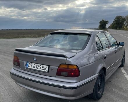 Сірий БМВ М5, об'ємом двигуна 2.5 л та пробігом 430 тис. км за 2600 $, фото 3 на Automoto.ua