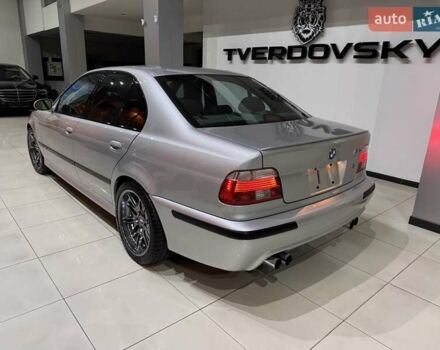 Серый БМВ М5, объемом двигателя 4.94 л и пробегом 169 тыс. км за 99900 $, фото 46 на Automoto.ua