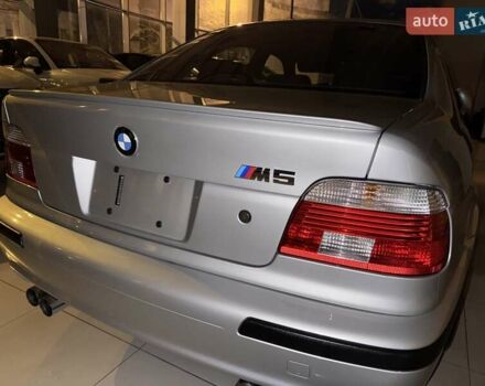 Серый БМВ М5, объемом двигателя 4.94 л и пробегом 169 тыс. км за 99900 $, фото 10 на Automoto.ua