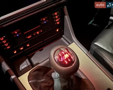 Серый БМВ М5, объемом двигателя 4.94 л и пробегом 169 тыс. км за 99900 $, фото 75 на Automoto.ua