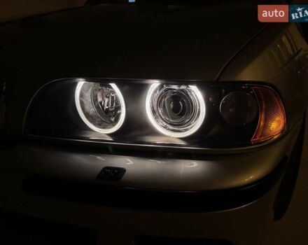 Серый БМВ М5, объемом двигателя 4.94 л и пробегом 169 тыс. км за 99900 $, фото 6 на Automoto.ua