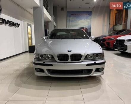 Серый БМВ М5, объемом двигателя 4.94 л и пробегом 169 тыс. км за 99900 $, фото 14 на Automoto.ua