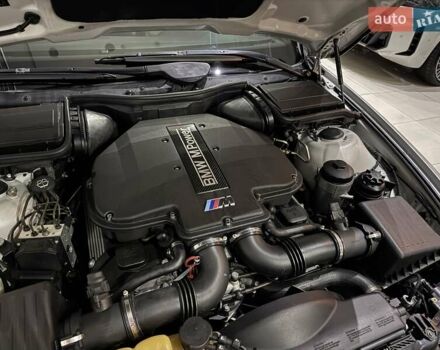 Серый БМВ М5, объемом двигателя 4.94 л и пробегом 169 тыс. км за 99900 $, фото 18 на Automoto.ua