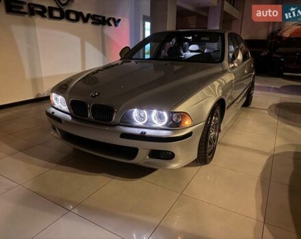 Серый БМВ М5, объемом двигателя 4.94 л и пробегом 169 тыс. км за 99900 $, фото 5 на Automoto.ua