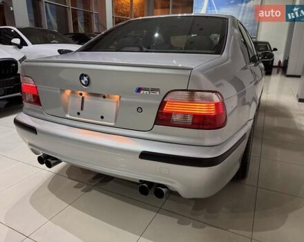 Серый БМВ М5, объемом двигателя 4.94 л и пробегом 169 тыс. км за 99900 $, фото 47 на Automoto.ua