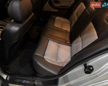 Серый БМВ М5, объемом двигателя 4.94 л и пробегом 169 тыс. км за 99900 $, фото 87 на Automoto.ua