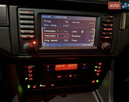 Серый БМВ М5, объемом двигателя 4.94 л и пробегом 169 тыс. км за 99900 $, фото 77 на Automoto.ua