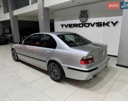 Серый БМВ М5, объемом двигателя 4.94 л и пробегом 169 тыс. км за 99900 $, фото 43 на Automoto.ua