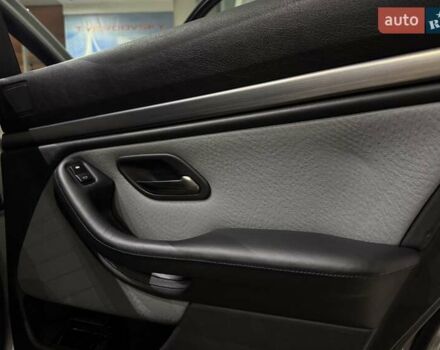 Серый БМВ М5, объемом двигателя 4.94 л и пробегом 169 тыс. км за 99900 $, фото 99 на Automoto.ua