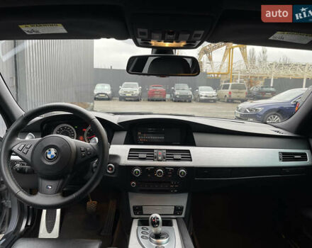 Серый БМВ М5, объемом двигателя 4.99 л и пробегом 170 тыс. км за 56500 $, фото 8 на Automoto.ua