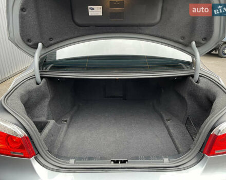 Серый БМВ М5, объемом двигателя 4.99 л и пробегом 170 тыс. км за 56500 $, фото 15 на Automoto.ua