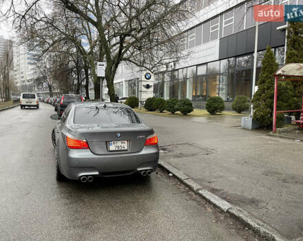 Серый БМВ М5, объемом двигателя 4.99 л и пробегом 170 тыс. км за 56500 $, фото 7 на Automoto.ua