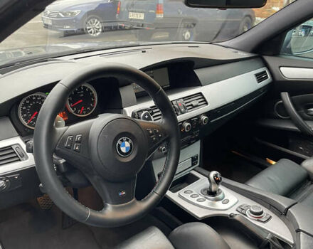 Серый БМВ М5, объемом двигателя 4.99 л и пробегом 170 тыс. км за 56500 $, фото 10 на Automoto.ua