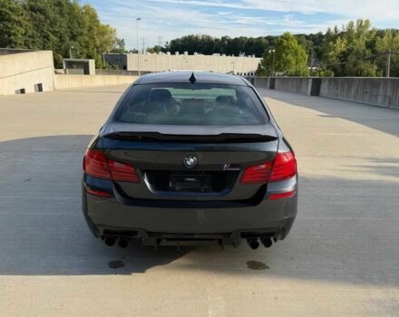 БМВ М5 2016 в Кривом Роге на Automoto.ua Серый БМВ М5, объемом двигателя 4.4 л и пробегом 74 тыс. км за 16350 $, фото 4 на Automoto.ua