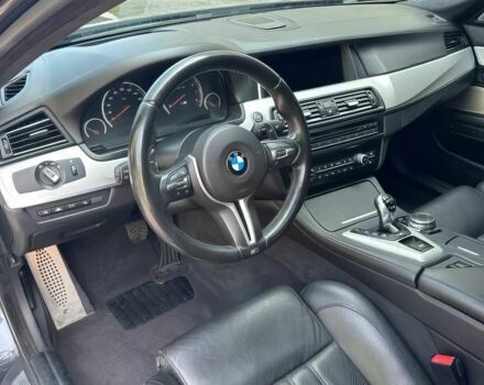 Серый БМВ М5, объемом двигателя 4.4 л и пробегом 76 тыс. км за 9500 $, фото 9 на Automoto.ua