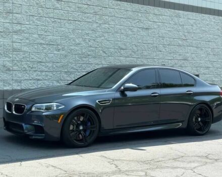 Серый БМВ М5, объемом двигателя 4.4 л и пробегом 76 тыс. км за 9500 $, фото 2 на Automoto.ua