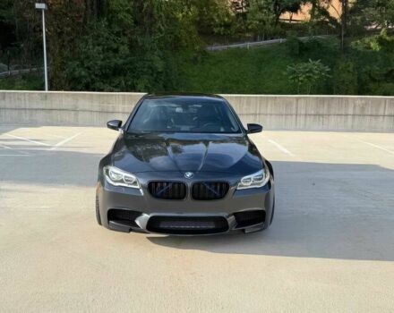 БМВ М5 2016 в Кривом Роге на Automoto.ua Серый БМВ М5, объемом двигателя 4.4 л и пробегом 74 тыс. км за 16350 $, фото 1 на Automoto.ua