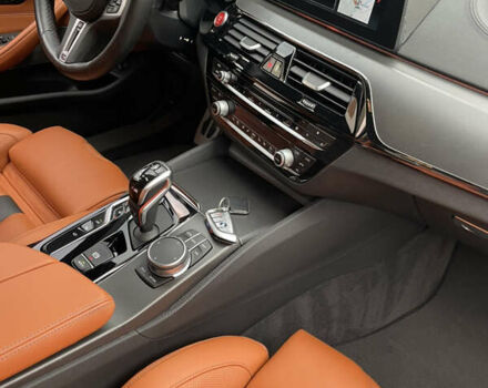 Серый БМВ М5, объемом двигателя 4.39 л и пробегом 38 тыс. км за 68250 $, фото 42 на Automoto.ua