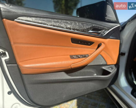 Серый БМВ М5, объемом двигателя 4.39 л и пробегом 71 тыс. км за 66900 $, фото 36 на Automoto.ua