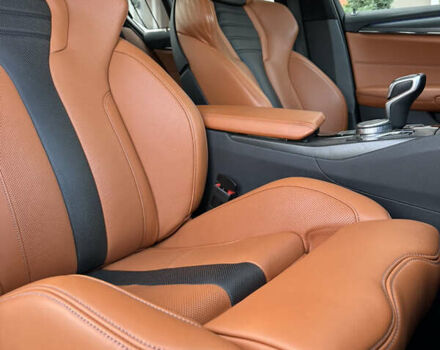 Серый БМВ М5, объемом двигателя 4.39 л и пробегом 38 тыс. км за 65500 $, фото 88 на Automoto.ua