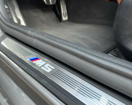 Серый БМВ М5, объемом двигателя 4.39 л и пробегом 38 тыс. км за 65500 $, фото 107 на Automoto.ua