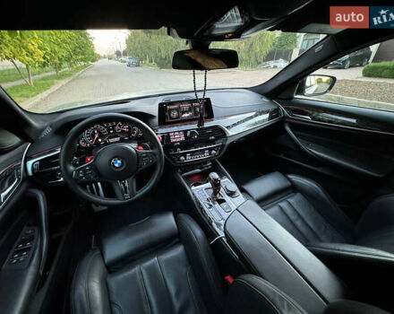 Серый БМВ М5, объемом двигателя 4.39 л и пробегом 89 тыс. км за 109000 $, фото 78 на Automoto.ua