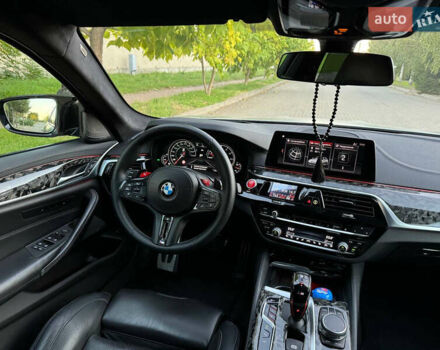 Серый БМВ М5, объемом двигателя 4.39 л и пробегом 89 тыс. км за 109000 $, фото 69 на Automoto.ua