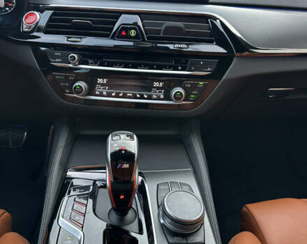 Серый БМВ М5, объемом двигателя 4.39 л и пробегом 38 тыс. км за 65500 $, фото 63 на Automoto.ua