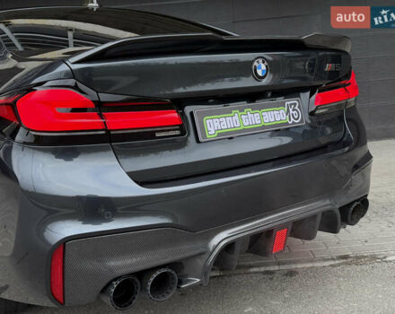 Серый БМВ М5, объемом двигателя 4.39 л и пробегом 68 тыс. км за 62000 $, фото 50 на Automoto.ua