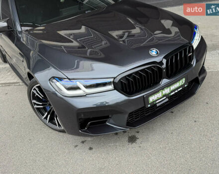 Серый БМВ М5, объемом двигателя 4.39 л и пробегом 68 тыс. км за 62000 $, фото 7 на Automoto.ua