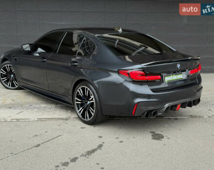 Серый БМВ М5, объемом двигателя 4.39 л и пробегом 68 тыс. км за 62000 $, фото 47 на Automoto.ua