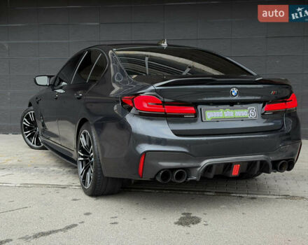 Серый БМВ М5, объемом двигателя 4.39 л и пробегом 68 тыс. км за 62000 $, фото 49 на Automoto.ua