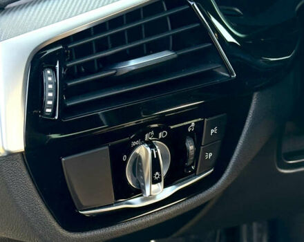 Серый БМВ М5, объемом двигателя 4.39 л и пробегом 61 тыс. км за 66900 $, фото 32 на Automoto.ua