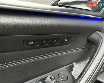 Серый БМВ М5, объемом двигателя 4.39 л и пробегом 68 тыс. км за 62000 $, фото 37 на Automoto.ua