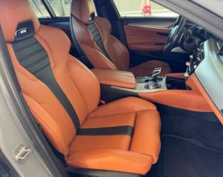 Серый БМВ М5, объемом двигателя 4.4 л и пробегом 37 тыс. км за 14440 $, фото 10 на Automoto.ua