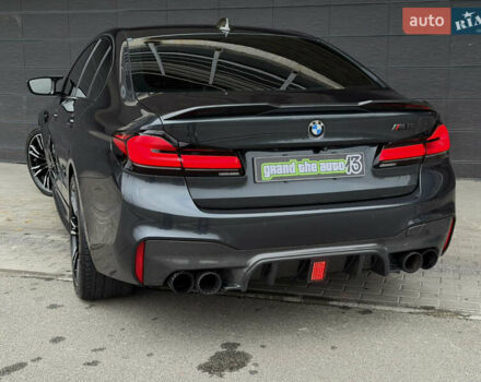 Серый БМВ М5, объемом двигателя 4.39 л и пробегом 68 тыс. км за 62000 $, фото 53 на Automoto.ua