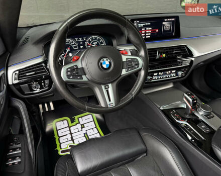 Серый БМВ М5, объемом двигателя 4.39 л и пробегом 68 тыс. км за 62000 $, фото 19 на Automoto.ua