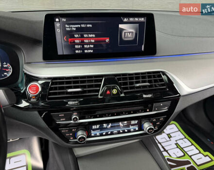 Серый БМВ М5, объемом двигателя 4.39 л и пробегом 68 тыс. км за 62000 $, фото 20 на Automoto.ua