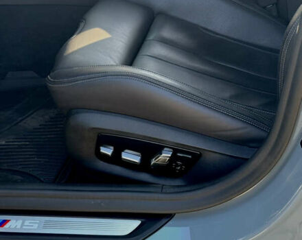 Серый БМВ М5, объемом двигателя 4.39 л и пробегом 61 тыс. км за 66900 $, фото 34 на Automoto.ua