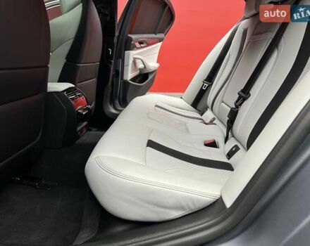Сірий БМВ М5, об'ємом двигуна 4.4 л та пробігом 39 тис. км за 113800 $, фото 54 на Automoto.ua