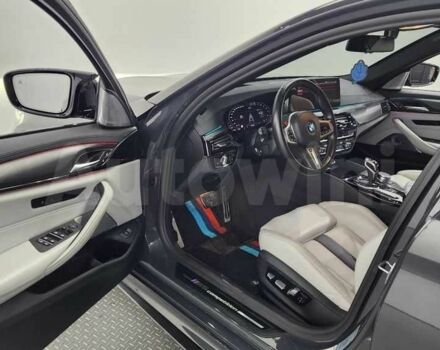 Серый БМВ М5, объемом двигателя 0 л и пробегом 21 тыс. км за 57844 $, фото 7 на Automoto.ua